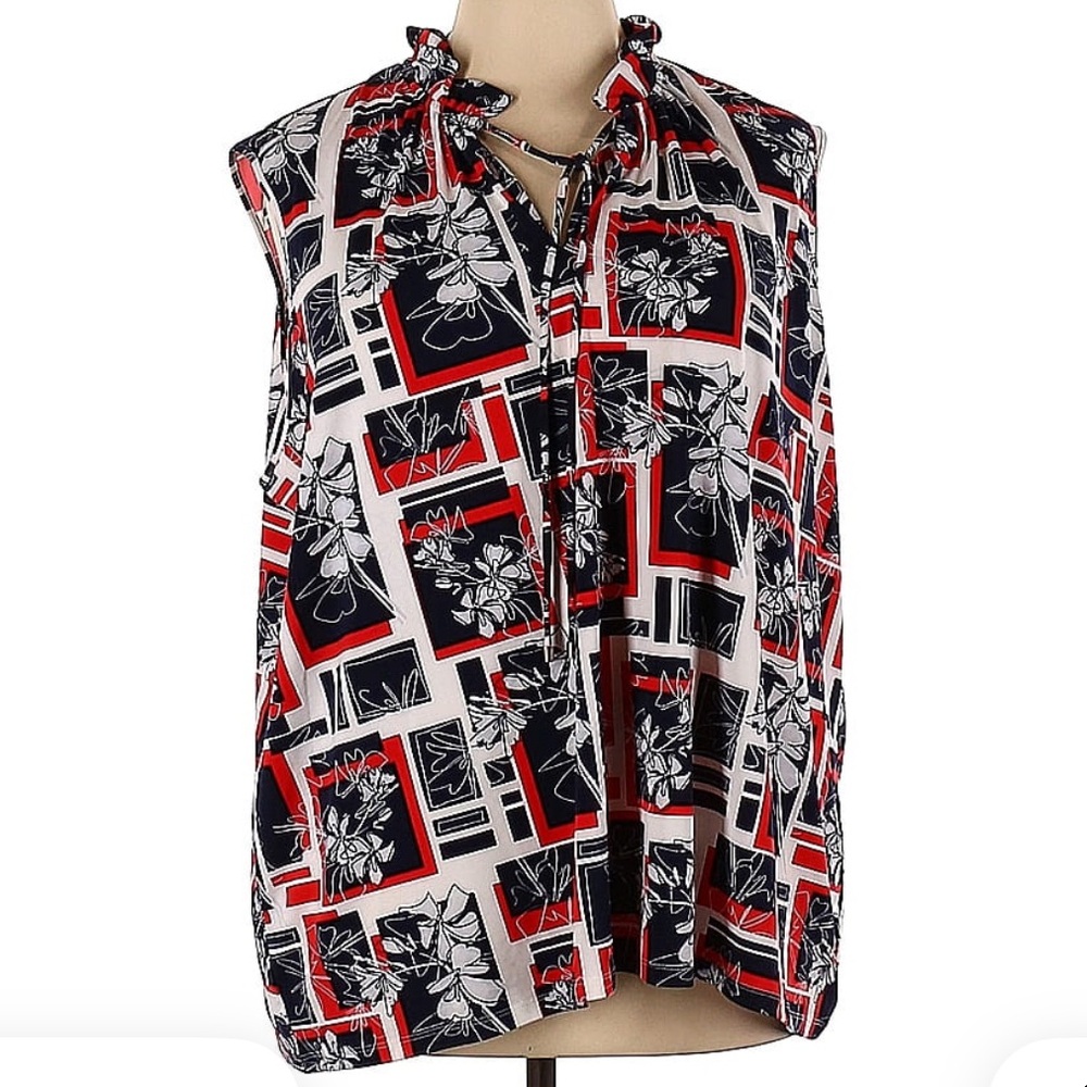 ♻️ LAST CHANCE! The Limited Red/White/Blue Floral-Geo Print Tie Neck Top - Picture 15 of 16
